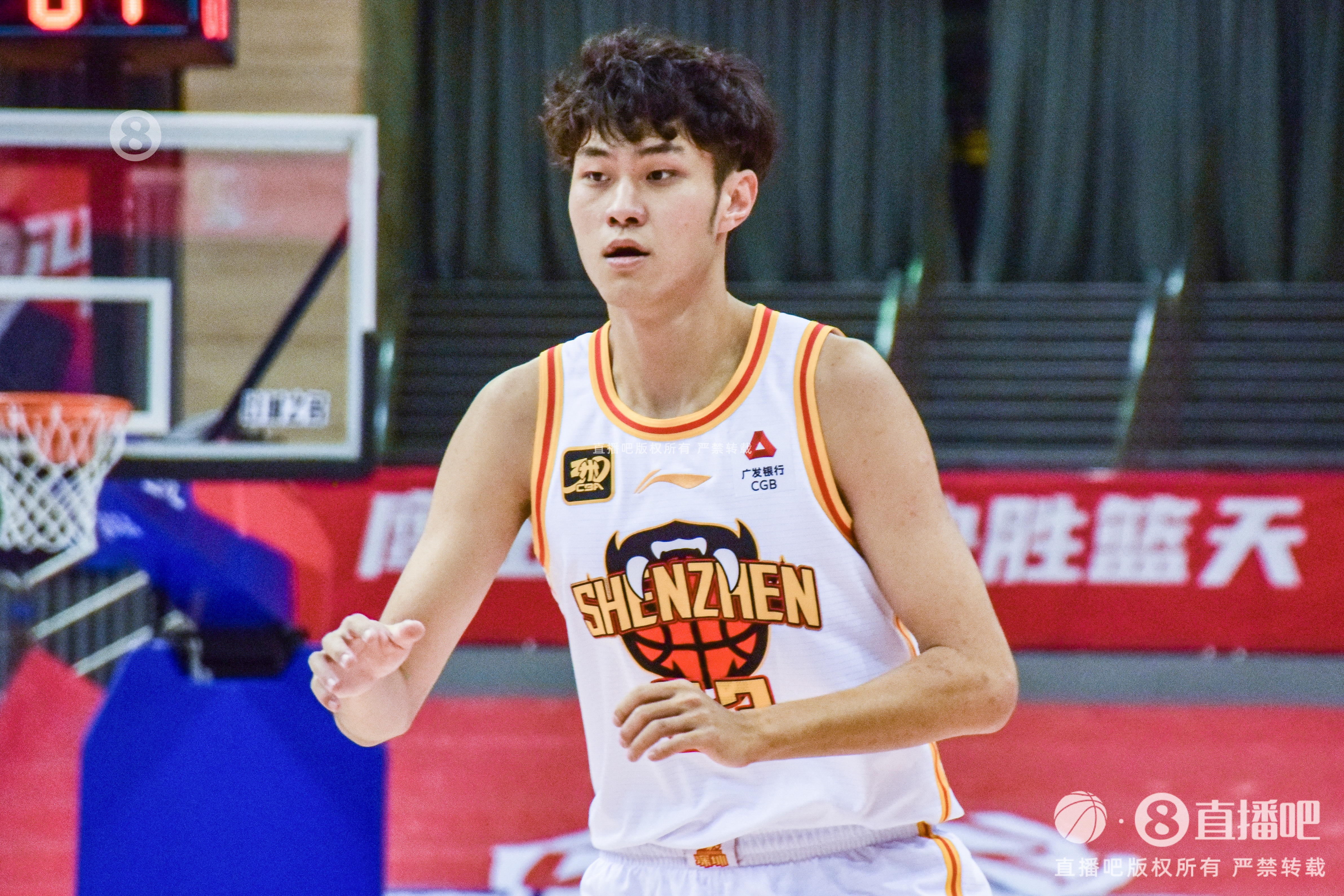  球隊主攻點！王浩然16中8拿到全隊最高20分外加2板4助2斷