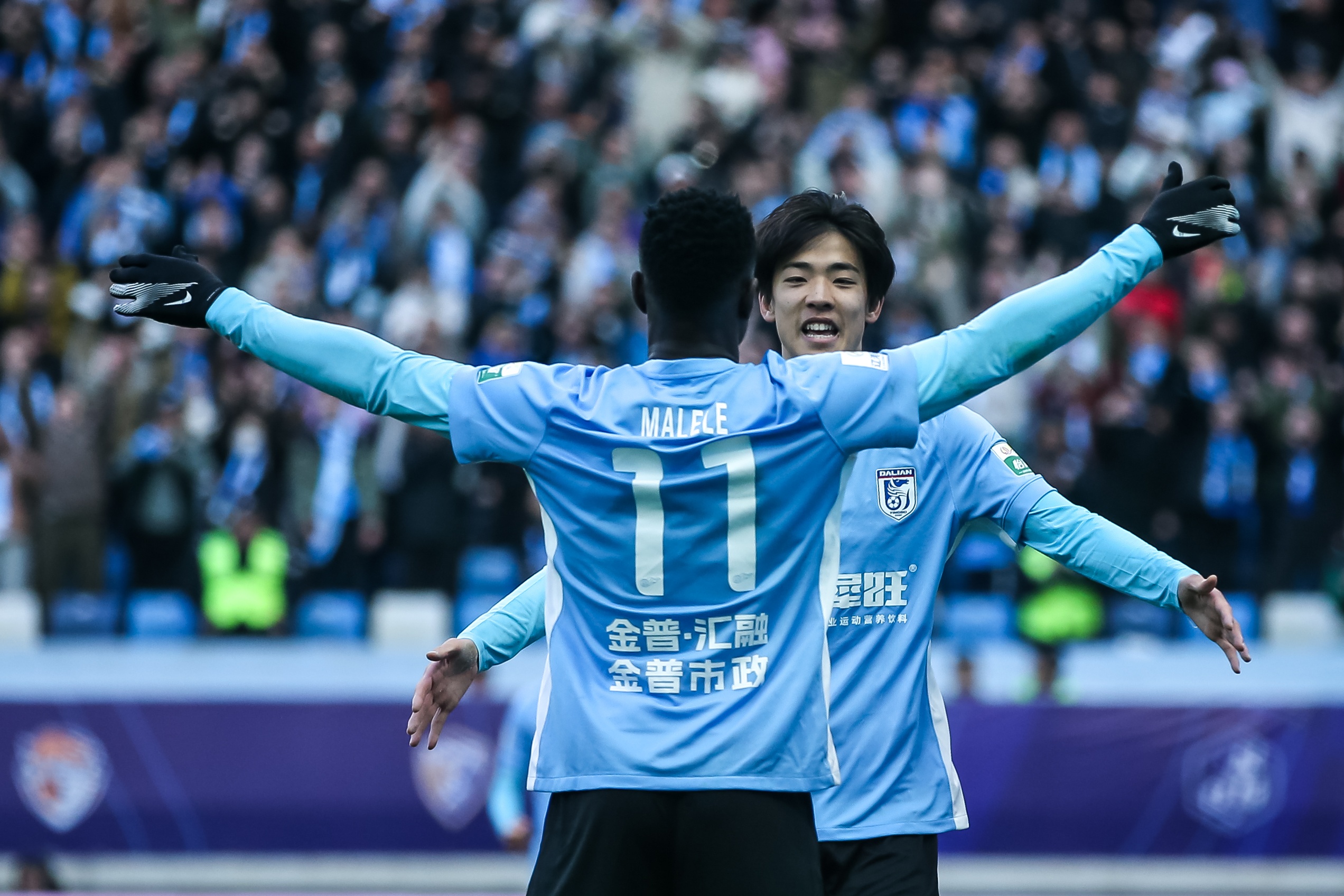  青春風暴刮起來！19歲朱鵬宇&18歲王鈺棟處子球 19歲李新翔1射2傳